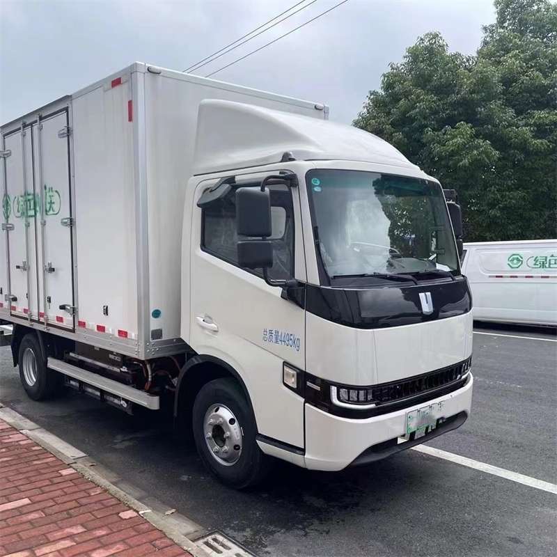 香格里拉市渠县物流专线：大件货运与进仓出口的高效之道