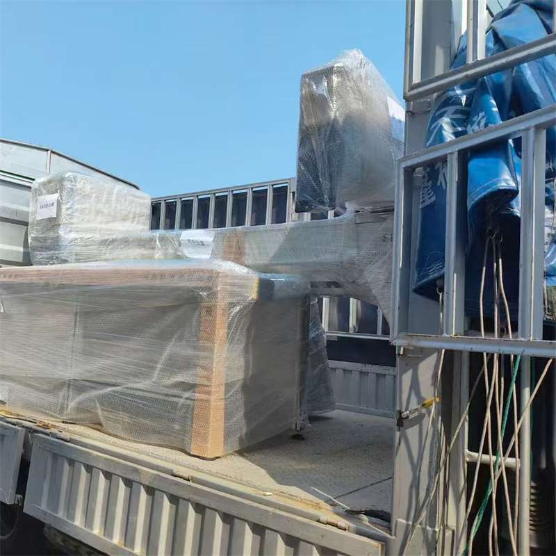 香格里拉市长宁县进仓物流：专线直达的多元货运探索